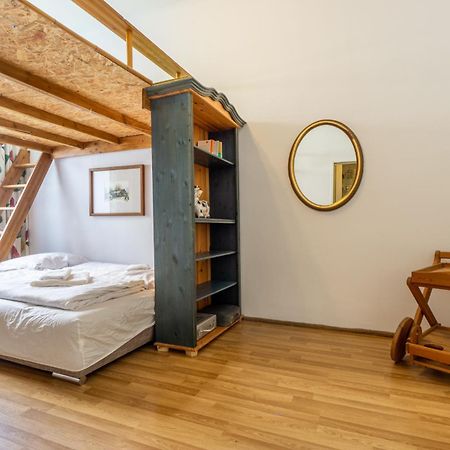 Apartment 5 Stops Away From City-Centre Wien Exteriör bild