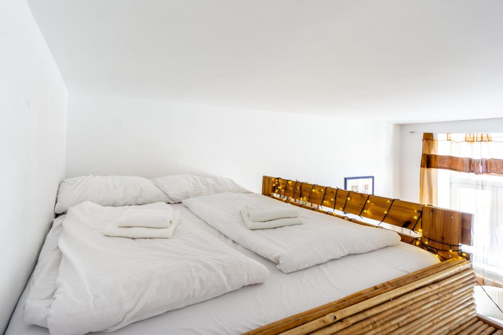 Apartment 5 Stops Away From City-Centre Wien Exteriör bild